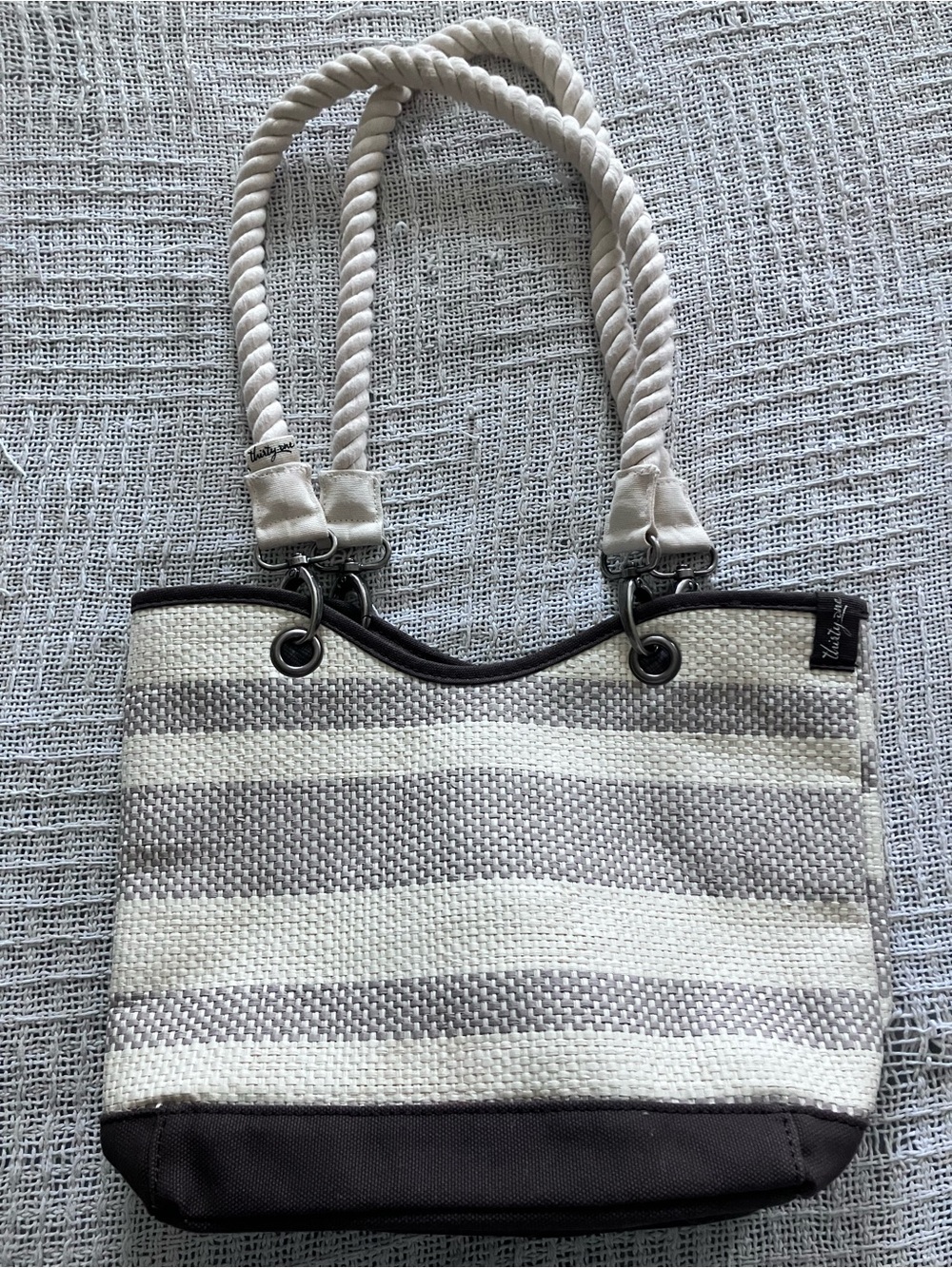 Thirty-One Canvas Crew Mini - Picture 2 of 6